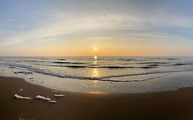 Beach House For You - Luxe Verblijf, 5 Min Van Het Strand